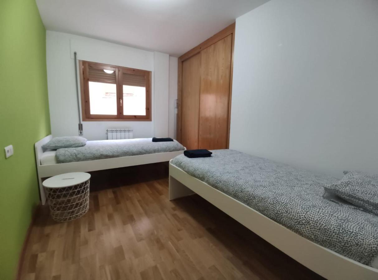 Apartamento Miral21 Jaca Esterno foto
